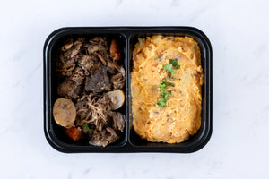 Estofado de res con puré de papa y camote