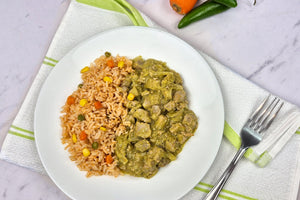 Cortadillo de cerdo en salsa verde con arroz a la mexicana