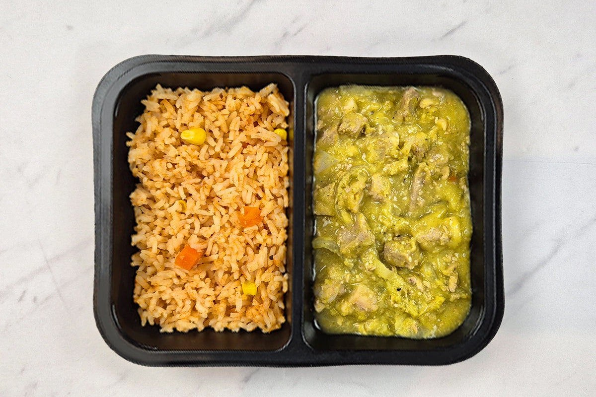 Cortadillo de cerdo en salsa verde con arroz a la mexicana